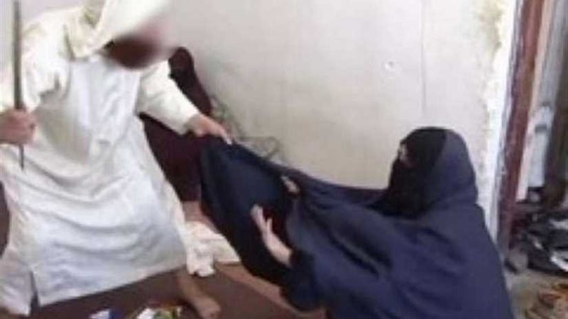 مدرس ثانوى يقتل زوجته