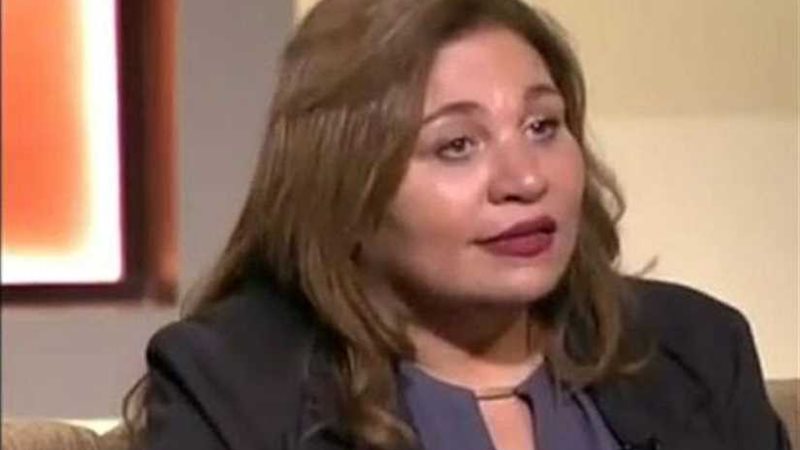 منال الصيفي تكثف