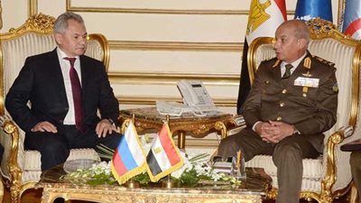 عاجل.. وزير الدفاع يلتقى نظيره الروسى لبحث أوجه التعاون