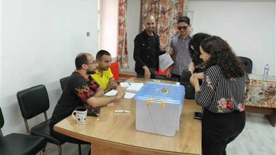 جولة إعادة بالانتخابات الطلابية بجامعة حلوان