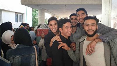 إعلان نتائج انتخابات اتحاد الطلاب في تجارة العريش بحضور رئيس الجامعة