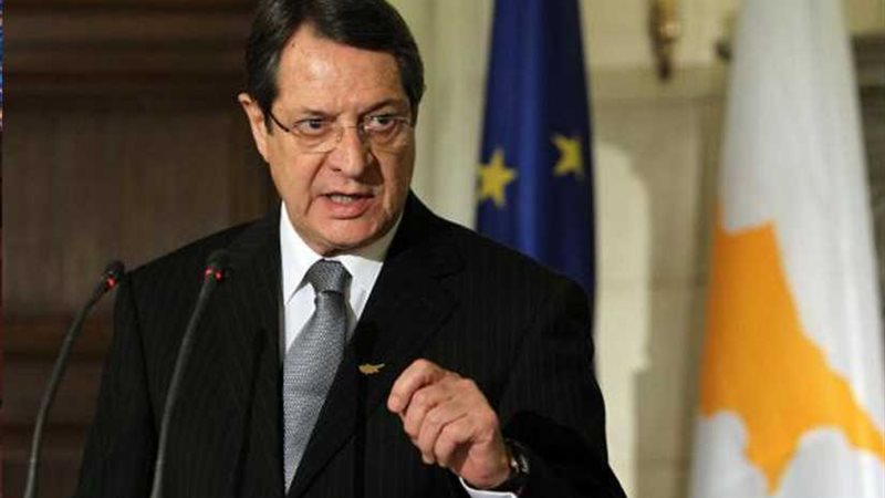 رئيس قبرص يعرب عن