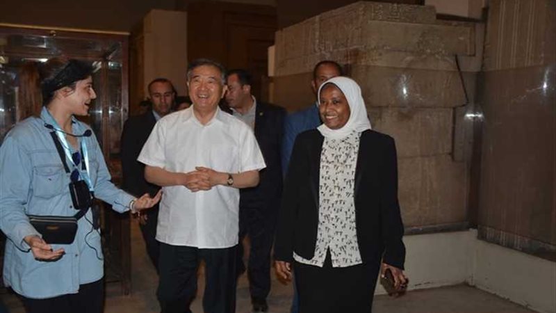 رئيس المجلس الاستشاري