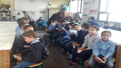 ندوات توعوية وتثقيفية لرفع الوعي السياحي بمدارس بالمنيا