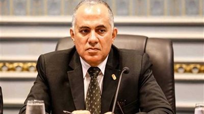 الري تنفي تسرب بقعة 