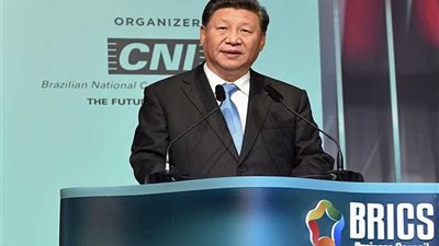 الرئيس الصيني يدعو إلى مشاركة نشطة من قبل قطاع الأعمال في تعاون البريكس