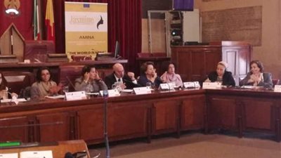 نهاد أبو القمصان ضمن 20 قيادة نسائية لدول البحر المتوسط