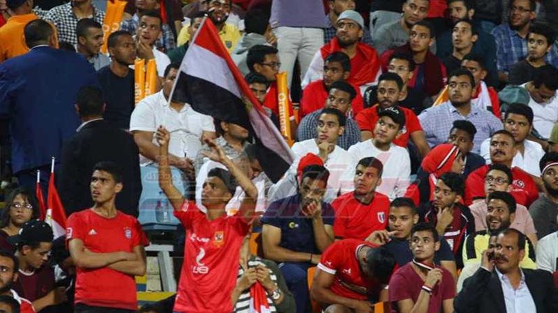 شاهد.. حماس الجماهير