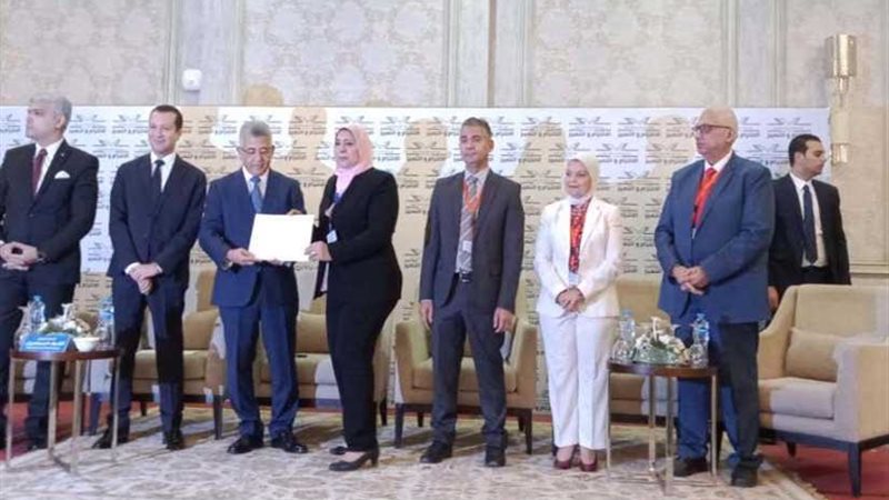 بالأسماء: المكرمون