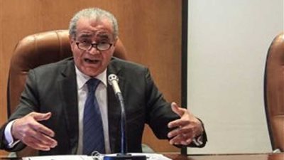 وزيرالتموين يسلم 22 سيارة من مشروع المنافذ والخدمات التسويقية المتنقلة