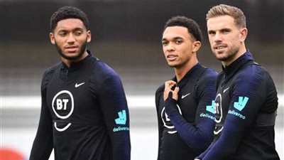 غياب هندرسون وجوميز ثنائي ليفربول عن مواجهة كوسوفو