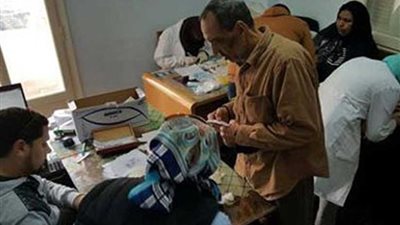 الكشف على 1210 مرضى خلال قافلة طبية ببلقاس