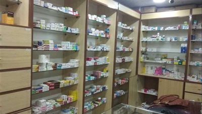 صحة الشرقية: تشميع صيدلية وضبط أكثر من ٣٣ ألف قرص دواء بالزقازيق
