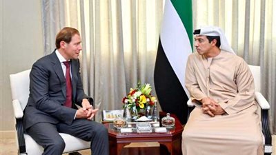 الإمارات وروسيا تبحثان العلاقات الثنائية وتطويرها في المجالات الاقتصادية