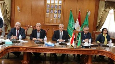 جامعة المنوفية تبحث حلولًا لأزمة مزرعة طوخ طنبشا