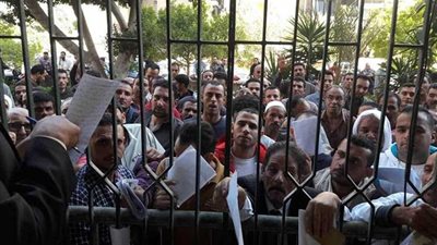 15 ألفًا تقدموا لتملك منازل بسيناء وتوزيع كراسات الشروط بالمحافظات بعد الأقبال