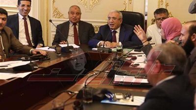 النائب ياسر عمر: اتفقنا مع وزارة المالية على صرف حافز مدرسي رياض الأطفال وأولى ابتدائي فورا