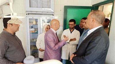 وكيل وزارة الصحة بالشرقية يفتتح معمل الأسنان بمنشأة أبو عمر
