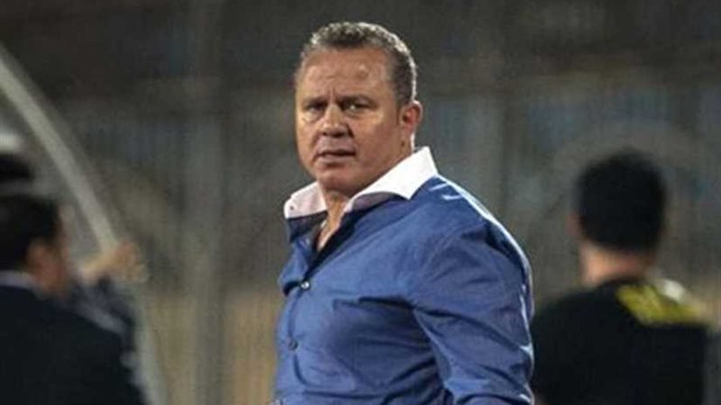 شوقي غريب يجتمع بالجهاز