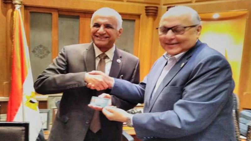 أحمد ونيس نائبًا