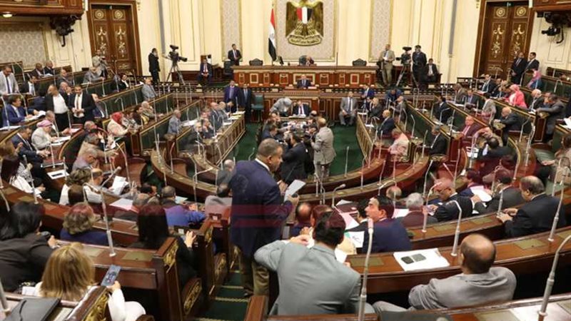 النواب يحيل عددا