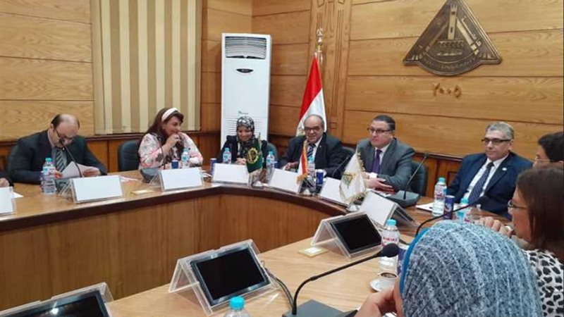 اللقاء التعريفي الأول