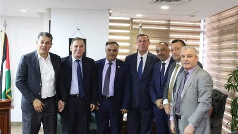 السفير الفلسطيني