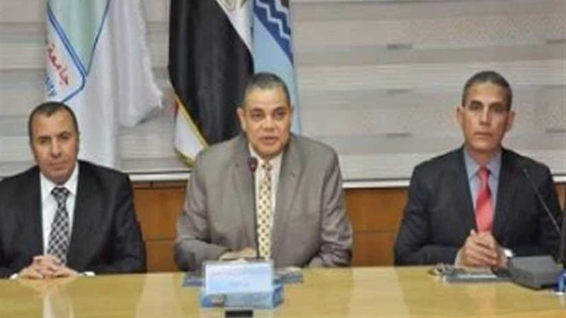 في أول اجتماع: رئيس