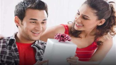 في اليوم العالمي للرجل.. فاجئي زوجك بهذه الهدايا