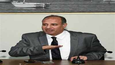 محافظ الإسكندرية يلتقي شباب (شارك.. أبدع.. انطلق)