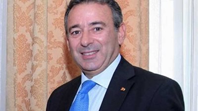 السفارة المصرية في الأردن توفد لجنة قنصلية إلى