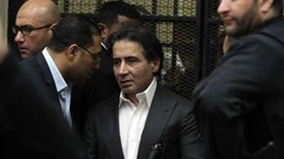 بدء محاكمة عز في تراخيص الحديد