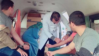 إقبال طلاب جامعة المنيا على حملة 