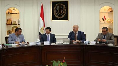 وزيرا الرياضة والإسكان يبحثان إقامة مدينة أولمبية عالمية بالعلمين الجديدة