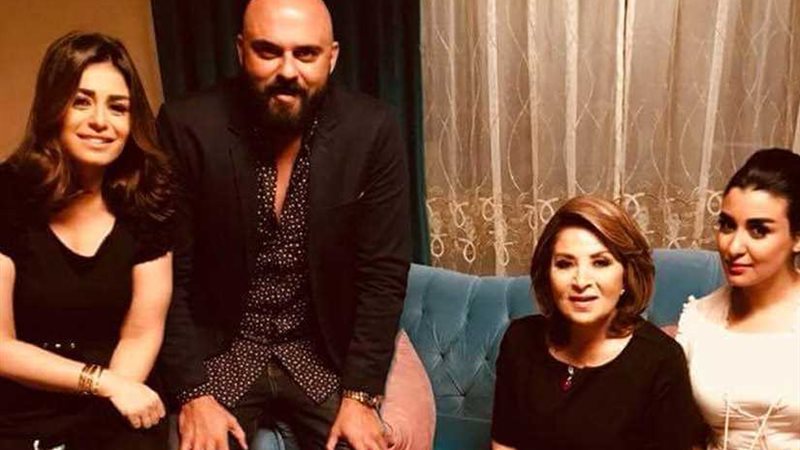 محمد عبدالخالق يصور