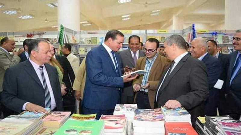 بالصور.. افتتاح معرض