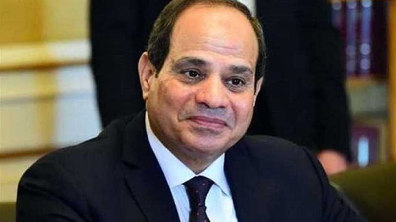 الآلاف يشاركون في