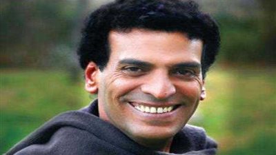 المخرج محمد حمدي ينتهي من