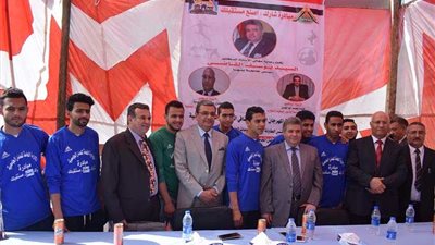 بالصور.. رئيس جامعة بنها يشهد مهرجان المدن الجامعية