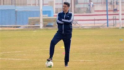 إيهاب جلال يشرح خطة ديتشا للاعبي الزمالك