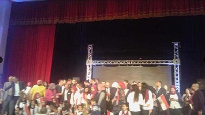 المحافظ ومدير الأمن يفاجئان المؤتمر الشبابي لدعم السيسي بالحضور