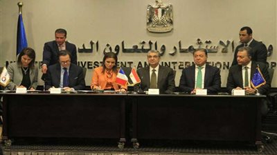 اتفاقية لإعادة تأهيل ترام الرمل