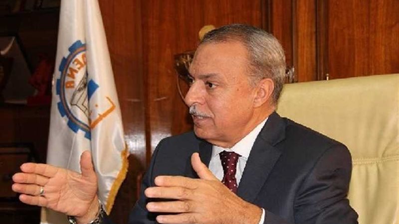 قنا.. تسجيل بيانات