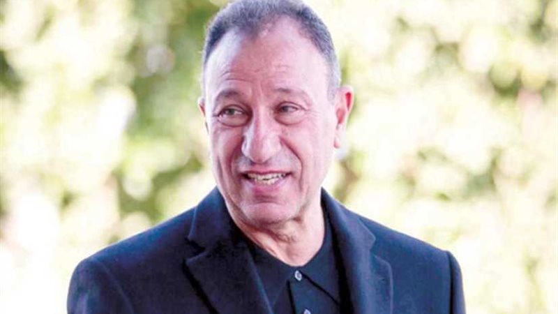 الخطيب يُراجع كل