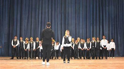 سليم سحاب يشيد بفريق كورال أطفال التحدى بالبحيرة