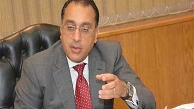 وزير الإسكان يتابع مشروعات مياه الشرب المنفذة بدمياط