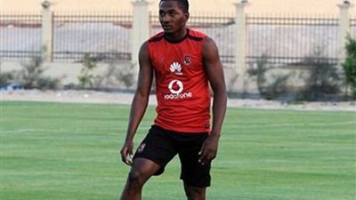 جونيور أجايي يغيب عن مران الأهلي