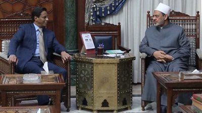 الإمام الأكبر يبحث سبل تدعيم العلاقات بين الأزهر وموريتانيا