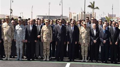 السيسي يتقدم الجنازة العسكرية للفريق صفى الدين أبو شناف 