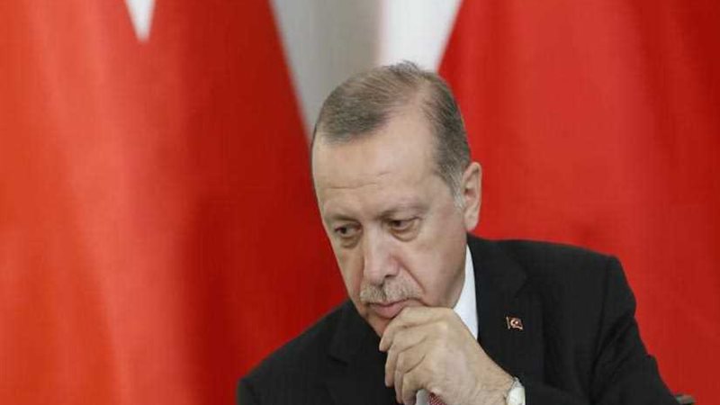 خلافات بين الجيش